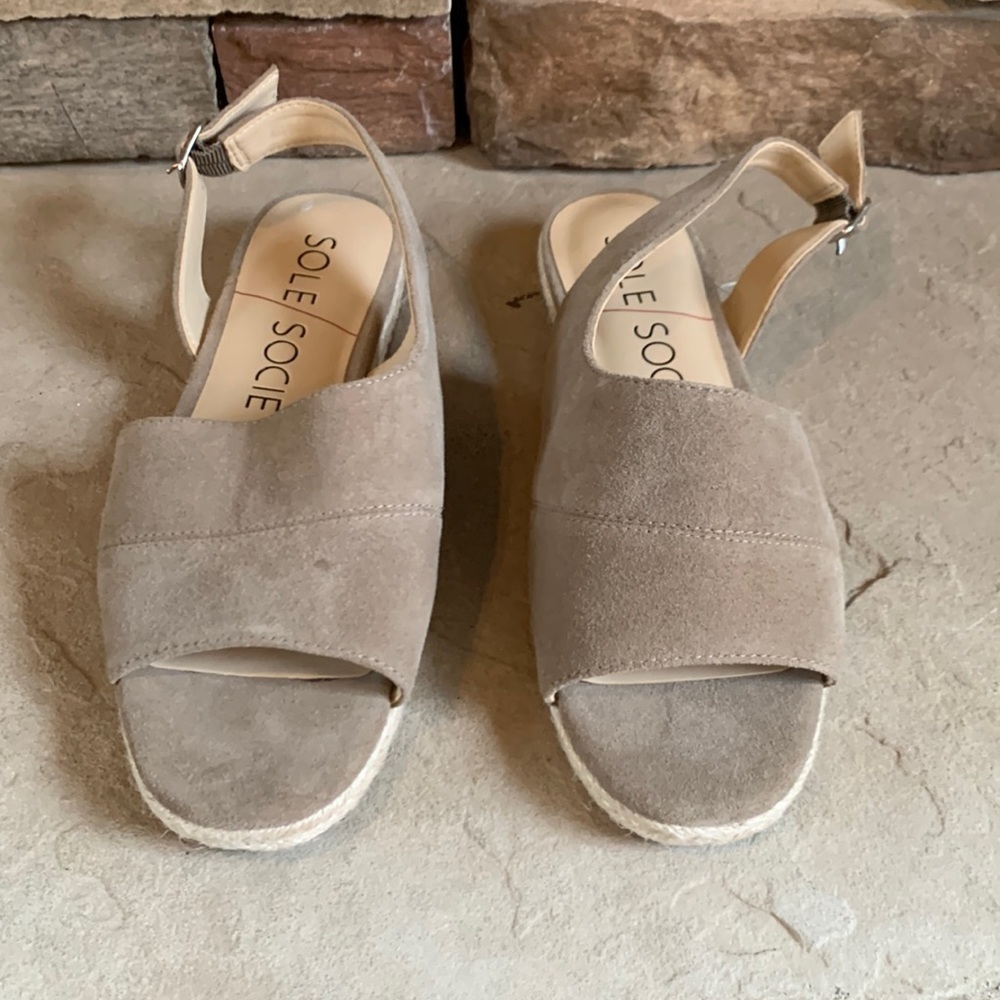 Sole Society size 8 leather sandals